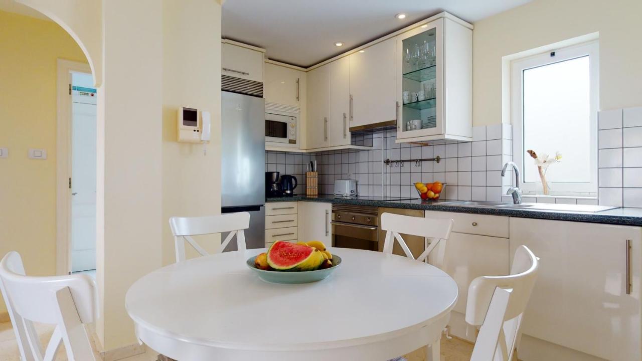 Schoene Wohnung Direkt Am Meer Mit Meerblick, Wlan 莫甘海滩 外观 照片